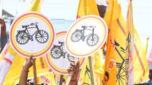 కంచుకోటలో టీడీపీ ఆశల పై రెబల్ నీళ్లు..!!