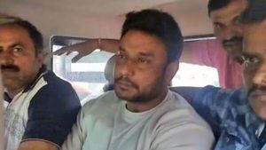 సెంట్రల్ జైలుకు స్టార్ హీరో, మళ్లీ పోలీసు కస్టడీకి ఇస్తారా?, ఇప్పటికే జైల్లో గర్ల్ ఫ్రెండ్ మకాం 