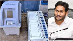 ఈవీఎంల పై చర్చ - జగన్ కీలక నిర్ణయం..!!