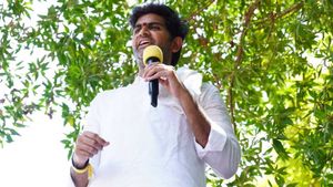 తాడిపత్రిలో తేడా వస్తే తాట తీస్తాము, జైల్లో ఉన్న వాళ్లకు న్యాయం చేస్తాం, జేసీ ఫ్యామిలీ హామి 