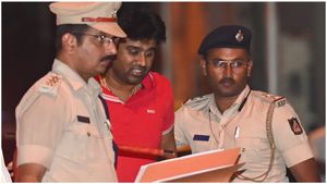 ఎమ్మెల్సీ హోమో సెక్స్ కేసు, కోర్టుకు ఇలా సమాచారం ఇచ్చిన సీఐడీ అధికారులు 