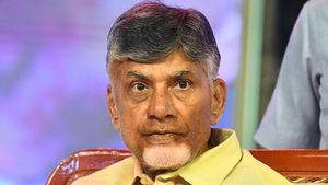 ఆ జిల్లా నుంచి ఏక్ నిరంజన్, సీఎం పదవి మాత్రమే, చంద్రబాబు మార్క్ రాజకీయం ! 