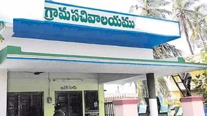 గ్రామ, వార్డు సచివాలయాలకు ప్రభుత్వం కీలక బాధ్యతలు..!!