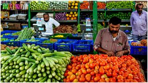 Vegetables: భారీగా పెరిగిన కూరగాయ ధరలు.. 