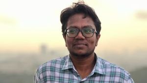 Anukathir Surya: పేరుతో పాటు జెండర్ మార్చుకున్న మహిళ ఐఆర్ఎస్ ఆఫీసర్.. ఆమోదం తెలిపిన ప్రభుత్వం..!