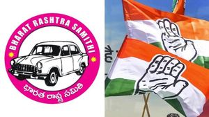 కాంగ్రెస్‌లో బీఆర్ఎస్ విలీనం?: సరిగ్గా 15 రోజులే టైమ్