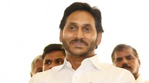 జగన్ కేసులో ట్విస్ట్, సీబీఐ కోర్టులో రోజువారీ విచారణ చెయ్యండి, హైకోర్టు ఆర్డర్ 