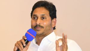 జగన్ ప్రభుత్వంలో మద్యం ఎలా కొన్నారో, ఎలా అమ్మారో తెలుసా ?, సీఐడీ దర్యాప్తులో షాక్ 