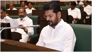 ఎక్స్‌ట్రా పన్నులకు రేవంత్ సర్కార్ నో: భూముల అమ్మకాలకు సై: టార్గెట్ రూ.35 వేల కోట్లు
