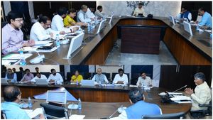 అమరావతి పాత ప్లాన్ కే చంద్రబాబు మొగ్గు-సింగపూర్ సపోర్ట్-సీఆర్డీయే కీలక నిర్ణయాలు...!