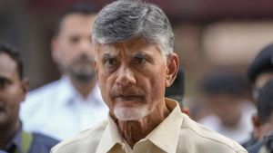 చంద్రబాబుకు షాక్, కుప్పంలో ఇంత జరిగిందా ?, ఆ అమ్మాయి ఏం చెప్పిందంటే ? 