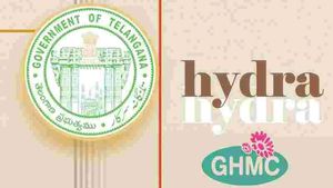  Hyderabad: అక్రమార్కులను హడలెత్తిస్తున్న హైడ్రా.. రాయదుర్గంలో అక్రమ నిర్మాణాల కూల్చివేత..