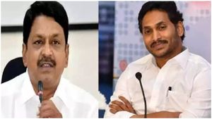 ఆర్థిక మంత్రికి తెలీకుండా బిల్లులు ఇచ్చారా, జగన్ మాయ చేశారు, పయ్యావుల 