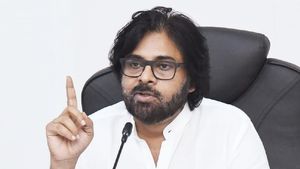 ఎర్రచందనం అని వదిలేస్తామని అనుకోవద్దు, అంతు చూస్తాం, పవన్ కల్యాణ్ వార్నింగ్ 