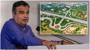 హైదరాబాద్ ఆర్ఆర్ఆర్ నిర్మాణంపై నితిన్ గడ్కరీ కీలక ప్రకటన