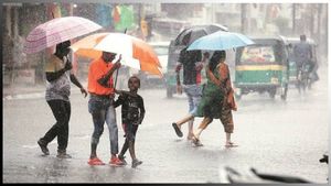 వెదర్ అలర్ట్: తెలంగాణలోని ఈ జిల్లాల్లో భారీ వర్షాలు