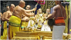 TTD: తిరుమల శ్రీవారి ఆలయంలో పవిత్రోత్సవాలు శాస్త్రోక్తంగా ప్రారంభం  