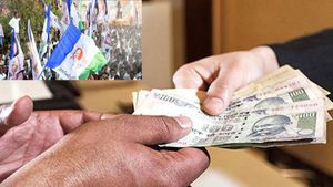 సీఎం సొంత జిల్లాలో వైసీపీ కౌన్సిలర్ చేతివాటం, ఉద్యోగాల పేరుతో చీటింగ్, వామ్మో 