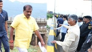 చంద్రబాబుకు ఎప్పటికప్పుడు అప్‌డేట్