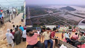 ఏపీలో భారీ వర్షాలు, వరదలతో 32 మంది మృతి: వారికి టాక్స్ మినహాయింపు