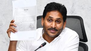 వైఎస్ జగన్ రాడని తెలిశాక.. తిరుమలలో అనూహ్య పరిణామం