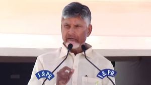 తాట తీయాల్సిందే, అదే లాస్ట్ డే - చంద్రబాబు ఆదేశం..!!