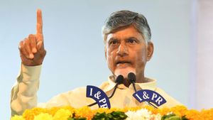 ఆడబిడ్డలపై అఘాయిత్యాలకు పాల్పడే వారికి చంద్రబాబు హెచ్చరిక