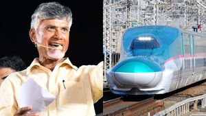 విజయవాడ నుంచి హైదరాబాద్ గంటన్నరే: చంద్రబాబు