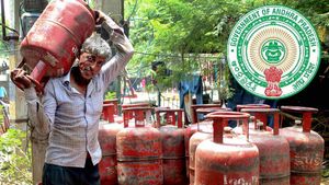 ఉచిత గ్యాస్ సిలిండర్ల పథకం మార్గదర్శకాలు - దరఖాస్తులు, అర్హులు..!!