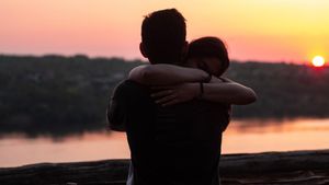 Ongole: ఒంగోలులో ఎంపీడీవో, ఏఎన్ఎం రాసలీలలు..!