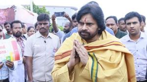 తిరుమలకు పవన్ కల్యాణ్, తిరుపతిలో పోలీసులు అలర్ట్ 