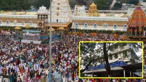 కొత్త ఏడాది జనవరిలో శ్రీవారి దర్శనం, వసతిగదుల టికెట్ల తేదీలు ఇవే