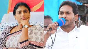 షర్మిలతో గొడవల వేళ.. జగన్ వాట్ నెక్స్ట్? 