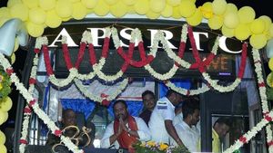 కార్తీకమాసంలో ఆలయాల సందర్శనకు ఏపీఎస్ఆర్టీసీ ప్యాకేజీ టూర్- వివరాలు ఇవే
