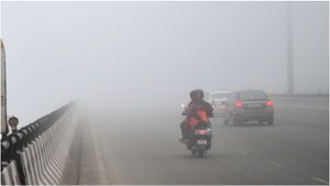 Weather Update: భారీగా పడిపోతున్న ఉష్ణోగ్రతలు.. వణికిపోతున్న రాష్ట్రం..