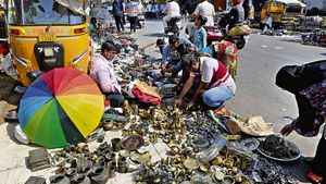 Hyderabad news:జుమ్మెరాత్ బజార్-సగం రేటుకే వస్తువులు-ఐకానిక్ మార్కెట్..!