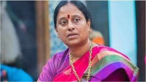 కొండా సురేఖ క్రిమినల్ చర్యలకు అర్హురాలు!