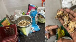  Hyderabad: అక్కడ తింటే ప్రాణాల మీదికి తెచ్చుకున్నట్లే.. తనిఖీల్లో బయటపడ్డ షాకింగ్ విషయాలు..! 
