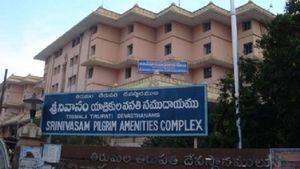  తిరుమలలో వసతి గదులు లభించని భక్తులకు గుడ్ న్యూస్: సరికొత్త వ్యవస్థ అందుబాటులో..
