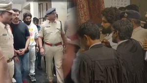  అల్లు అర్జున్ విడుదల ఆలస్యమా? రేపేనా?: హీరోకి జైల్లో టీ, స్నాక్స్