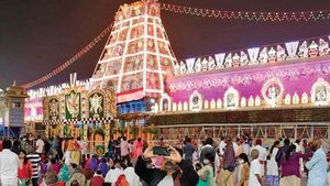 తిరుమలలో వైకుంఠ ఏకాదశికి 1.20 లక్షల `సర్వదర్శనం` టోకెన్లు: జారీ చేసే తేదీ ఇదే, సమయం ఇదే