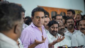 కేటీఆర్‌పై మరో కేసు నమోదు
