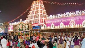 వైకుంఠ ఏకాదశి, ద్వాదశి ఉత్సవాలు జరిగే టీటీడీ స్థానిక ఆలయాలు ఇవే..!! 