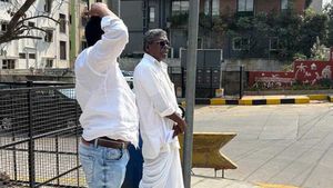 సీఎంను కలవలేకపోతున్నానని.. ఐదుసార్లు గెలిచిన మాజీ ఎమ్మెల్యే ఆవేదన!  