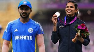 సెంచరీ కొట్టాడని నితీష్ రెడ్డికి రూ.25 లక్షలిచ్చారు- సిల్వర్ మెడల్ సాధించిన జ్యోతికి ఏమిచ్చారు?