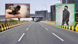 Hyderabad: పబ్ వద్ద పోలీసులపైకి కాల్పులు, మోస్ట్ వాంటెడ్ క్రిమినల్ అరెస్ట్ 