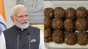 ప్రధాని మోదీ మన్ కీ బాత్ లో ఆదిలాబాద్ ఇప్పపువ్వు లడ్డూ.. విశేషాలేంటి?