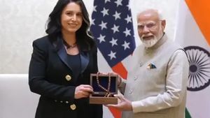 ప్రధాని మోదీతో తులసీ గబ్బార్డ్‌ భేటీ 
