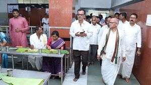 తిరుమలలో ఆకస్మిక తనిఖీలు