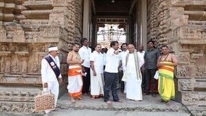 11న కడపకు చంద్రబాబు- వెంకయ్య చౌదరి తనిఖీ 